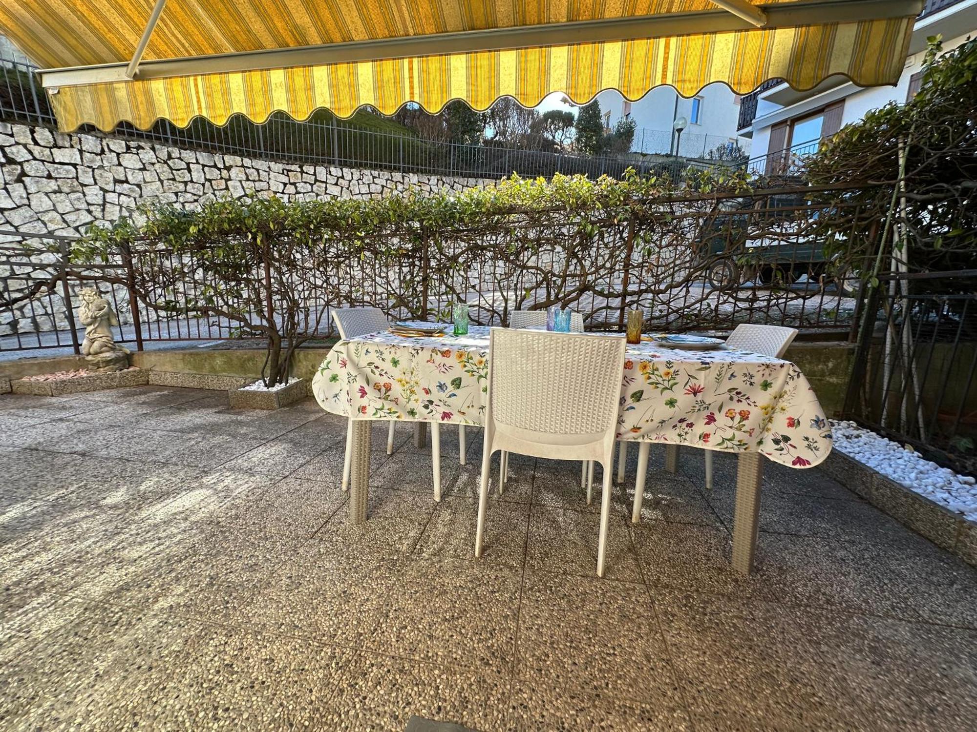 Casa Vacanza La Croseta Trento Luaran gambar
