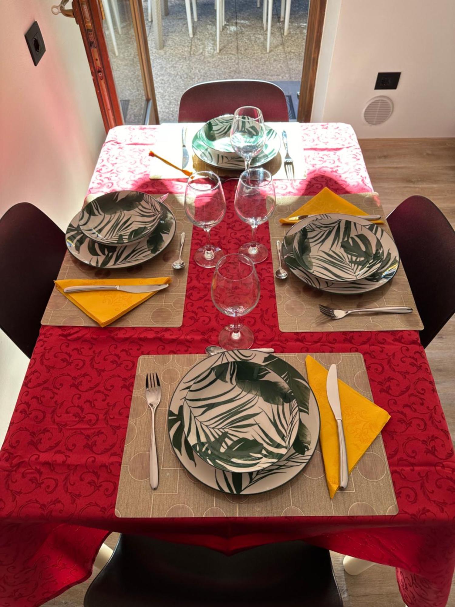 Casa Vacanza La Croseta Trento Luaran gambar